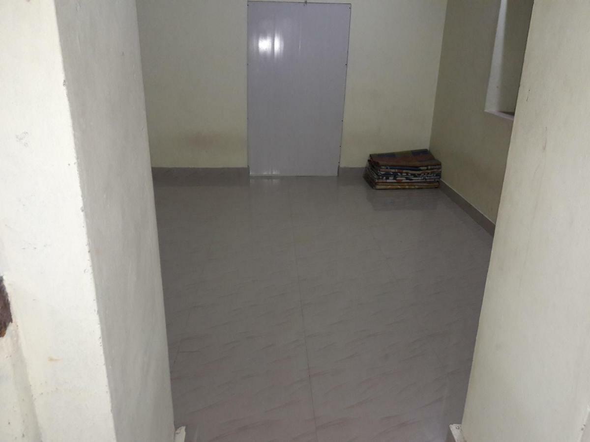Devasthanam Lodge Thiruvananthapuram Esterno foto